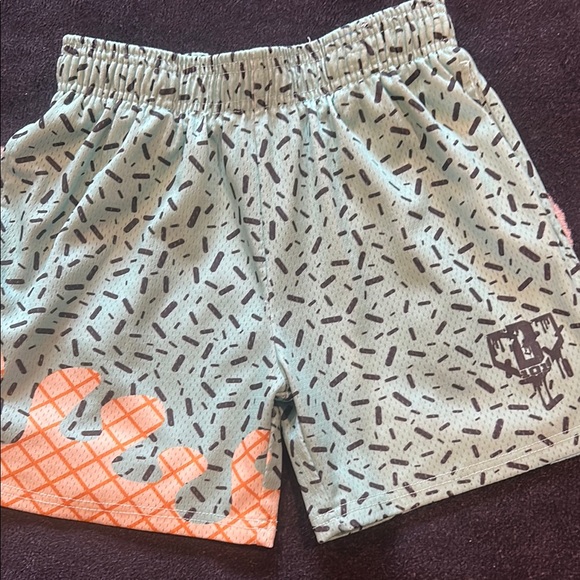 Baseball 101 ice cream youth shorts - mint YL - Picture 1 of 3